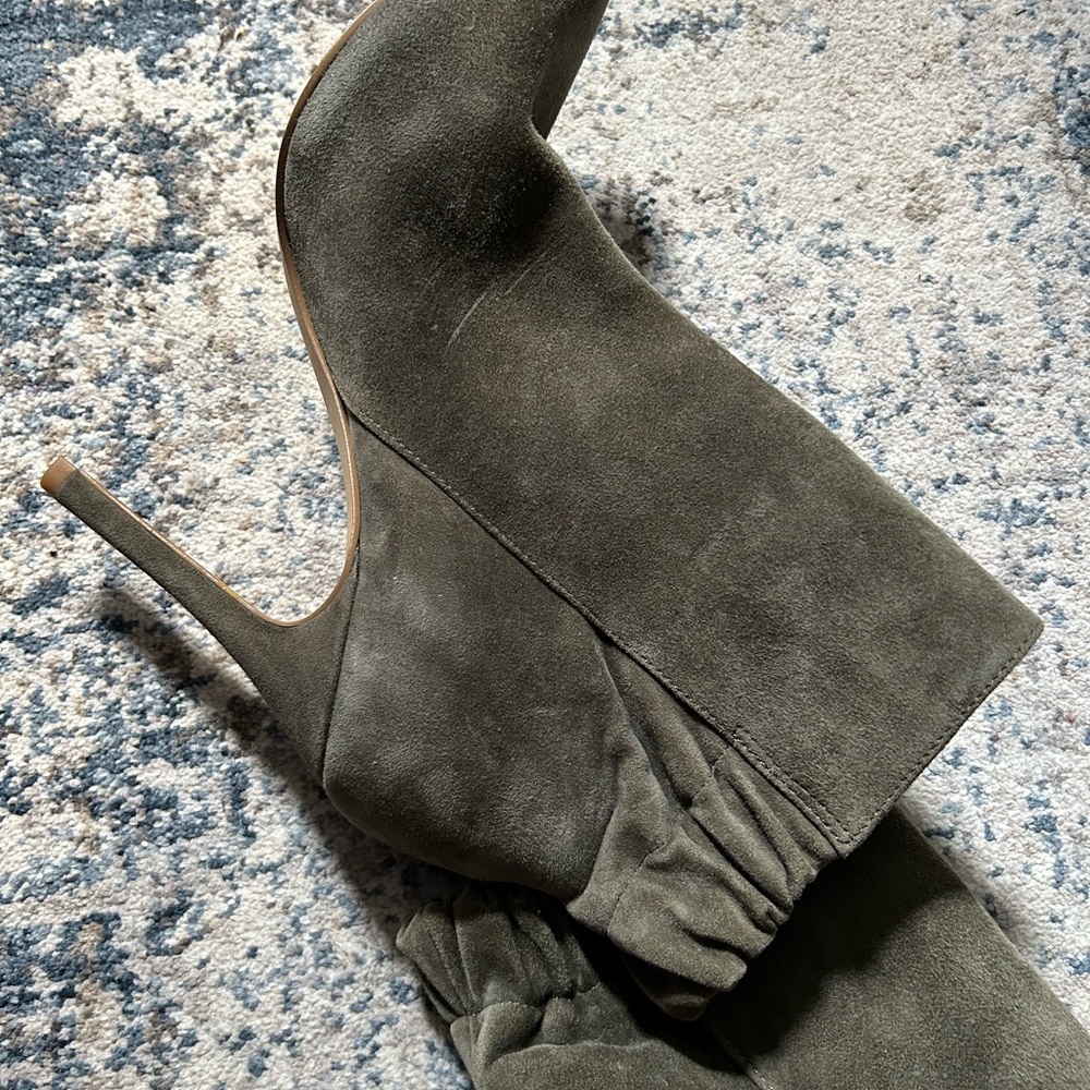 Brand new Charles David boots